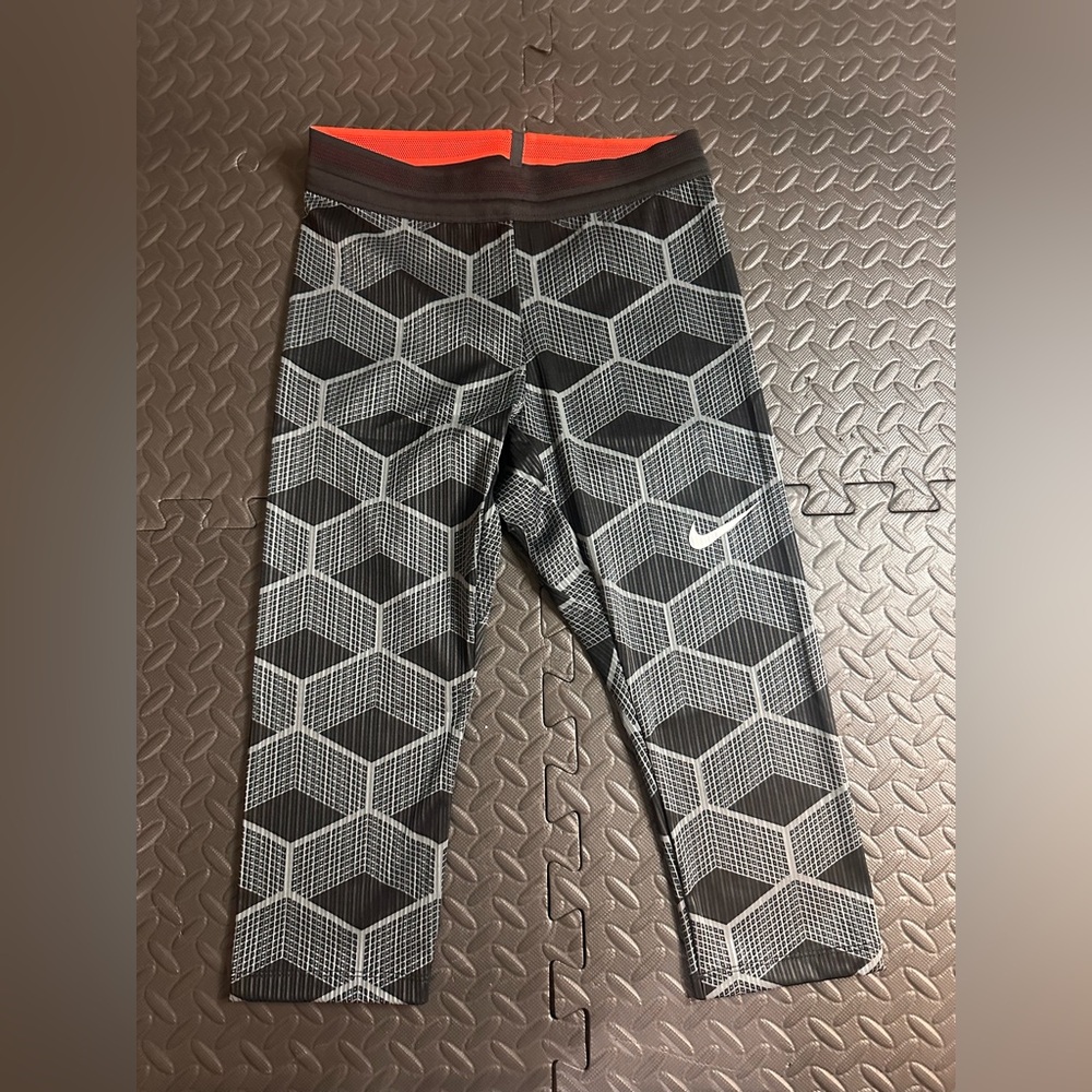 Nike Pro Elite Track & Field 3/4 Tights Black Women's S Made In USA CT3901-000
